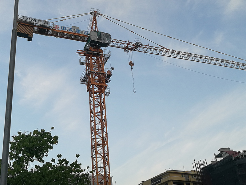 施工升降機(jī)現(xiàn)場(chǎng)需要具備哪些條件？